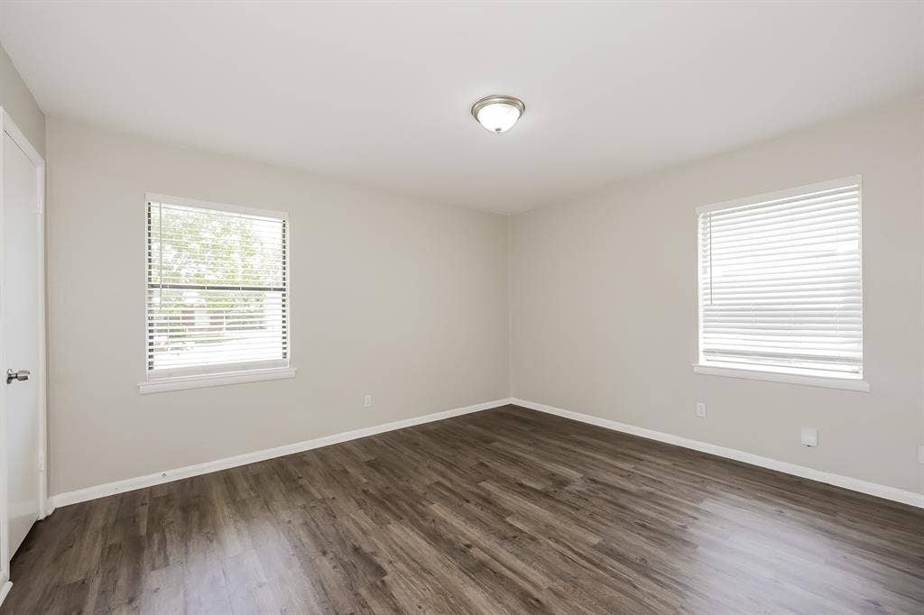 720 Emberwood Drive, Dallas, TX 75232