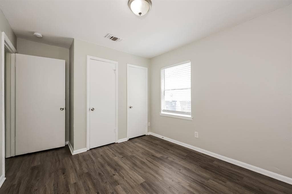 720 Emberwood Drive, Dallas, TX 75232
