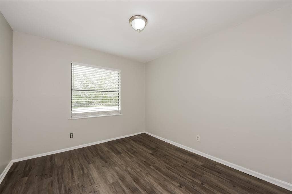 720 Emberwood Drive, Dallas, TX 75232