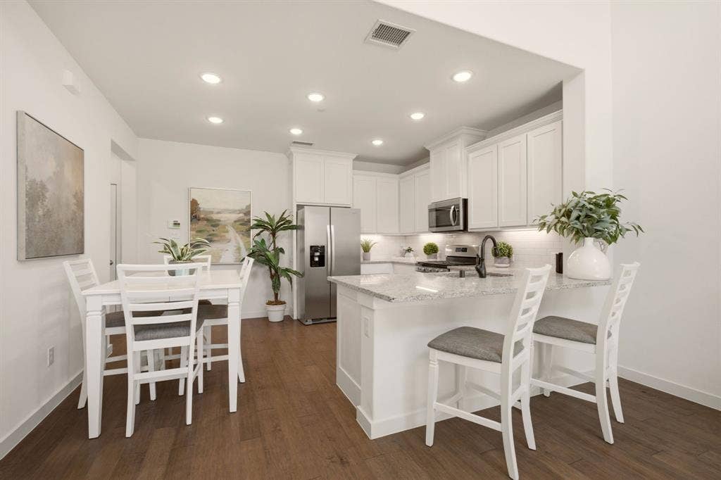 5904 Ridgeline Drive, McKinney, TX 75070 5904 Ridgeline Drive, McKinney, TX 75070