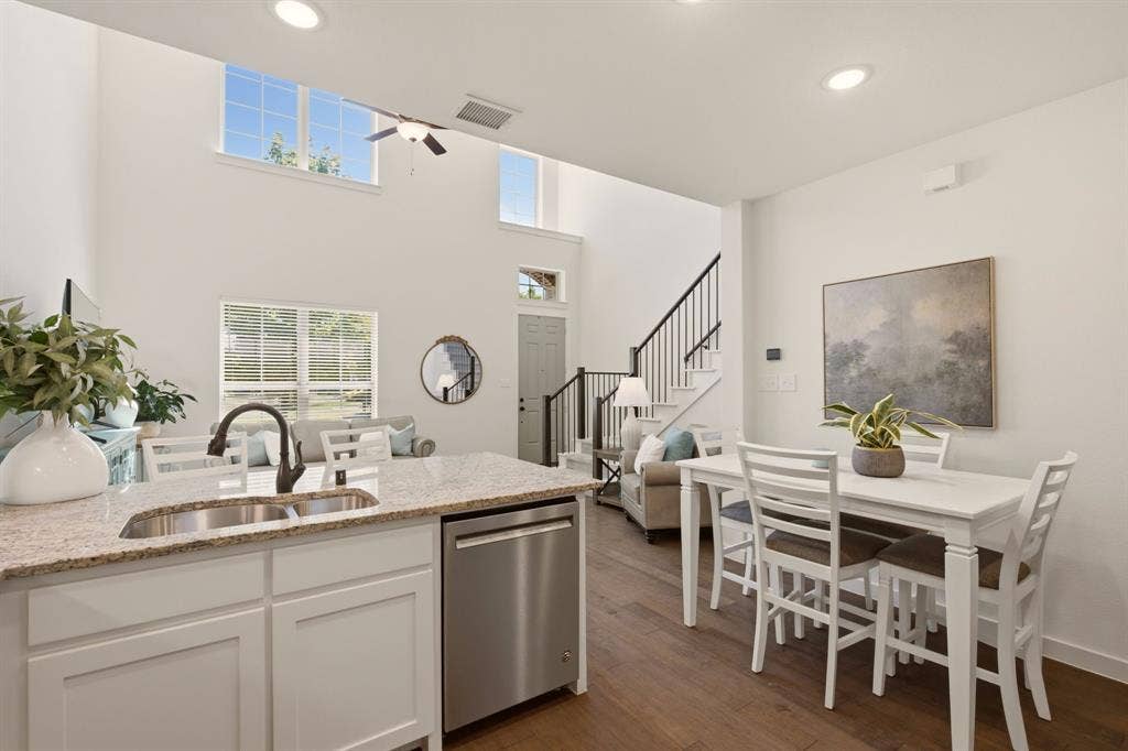 5904 Ridgeline Drive, McKinney, TX 75070 5904 Ridgeline Drive, McKinney, TX 75070