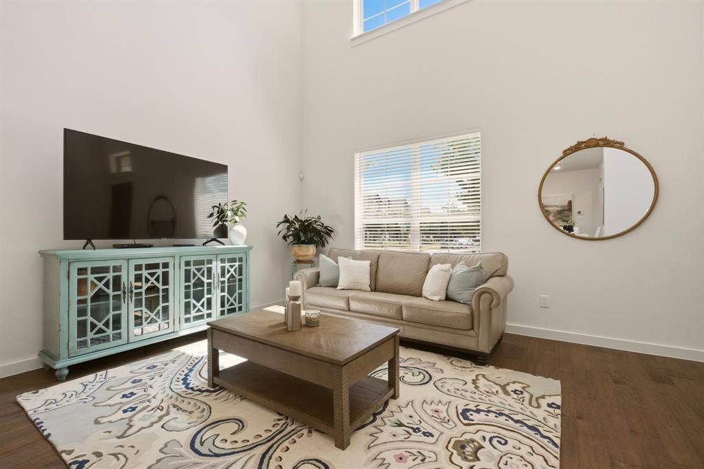 5904 Ridgeline Drive, McKinney, TX 75070 5904 Ridgeline Drive, McKinney, TX 75070