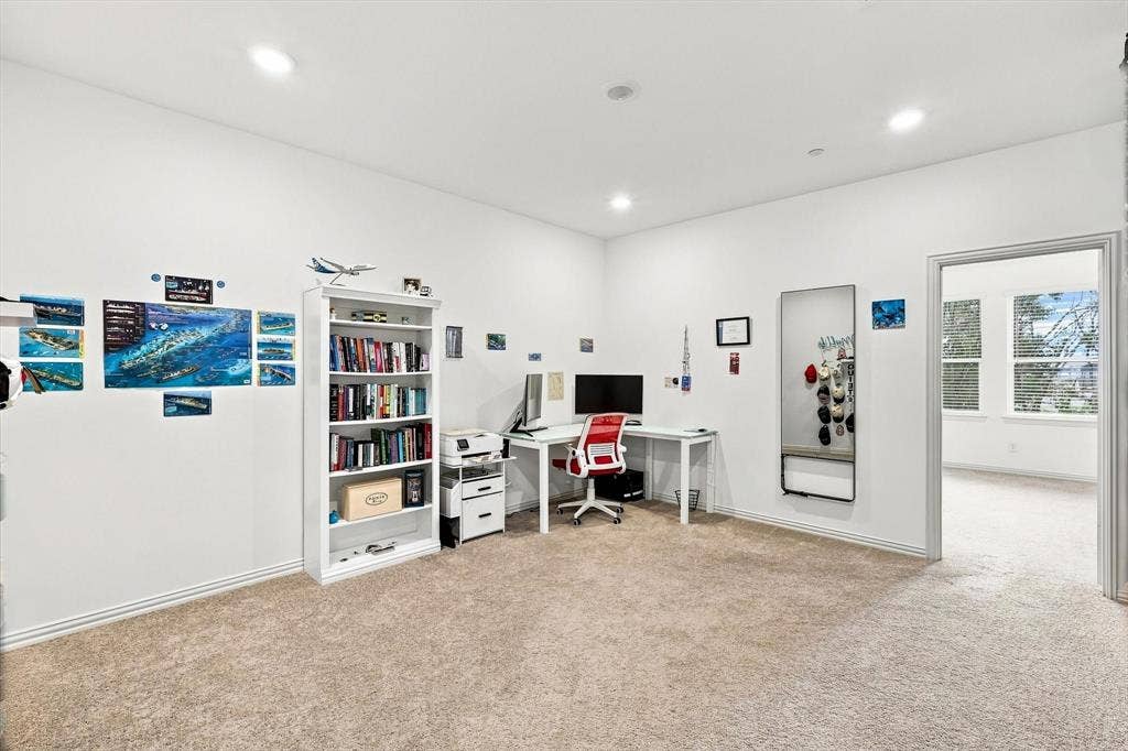 4833 Lunker Street, McKinney, TX 75071 Bonus space with endless possibilities. This oversized upstairs flex area is perfect for a game room, media space, home office, hobby zone, or second living area.