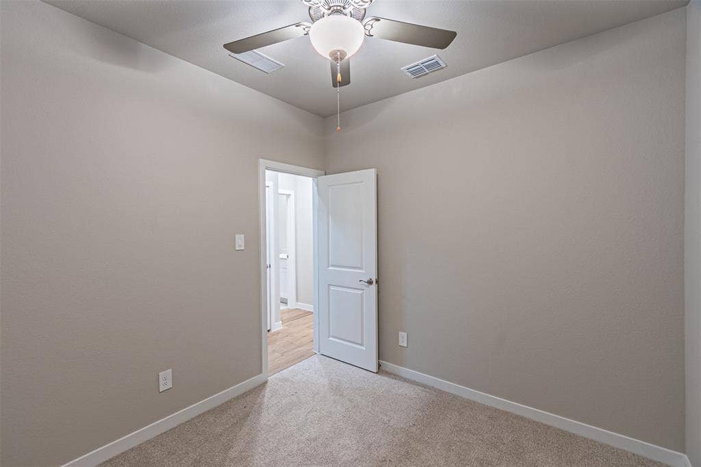 6005 alderton Drive, McKinney, TX 75071 6005 alderton Drive, McKinney, TX 75071