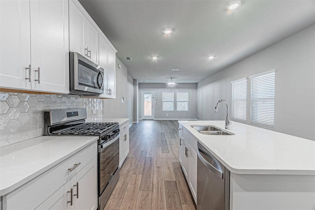 6005 alderton Drive, McKinney, TX 75071 6005 alderton Drive, McKinney, TX 75071