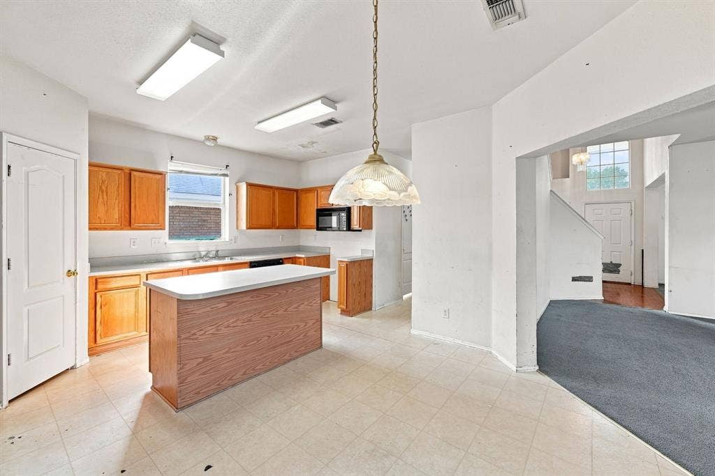 467 Orchard Hill Drive, Cedar Hill, TX 75104 467 Orchard Hill Drive, Cedar Hill, TX 75104