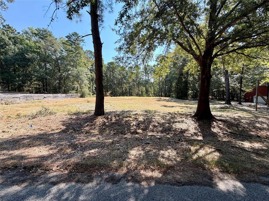 18084 Deer Trail, Flint, TX 75762 18084 Deer Trail, Flint, TX 75762