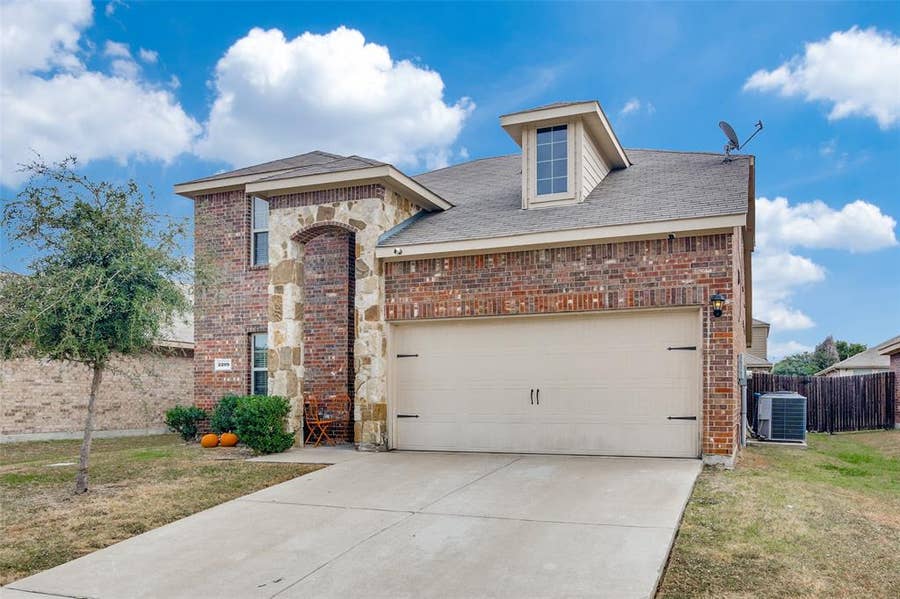 Property photo for 2209 Torch Lake Drive, Forney, TX