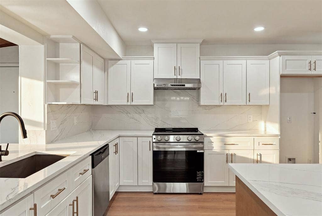 3509 Wildwood Circle, Plano, TX 75074 3509 Wildwood Circle, Plano, TX 75074