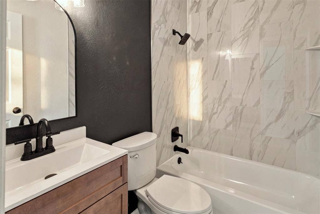 3509 Wildwood Circle, Plano, TX 75074 3509 Wildwood Circle, Plano, TX 75074