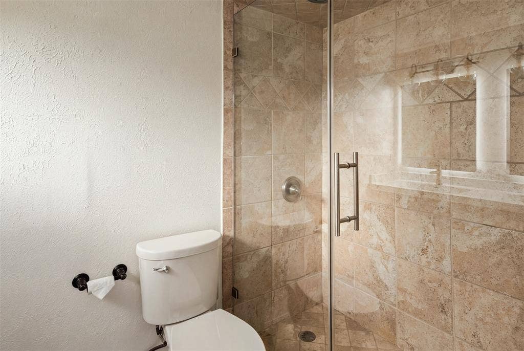 3509 Wildwood Circle, Plano, TX 75074 3509 Wildwood Circle, Plano, TX 75074