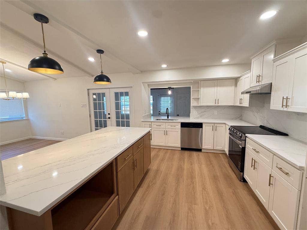 3509 Wildwood Circle, Plano, TX 75074 3509 Wildwood Circle, Plano, TX 75074