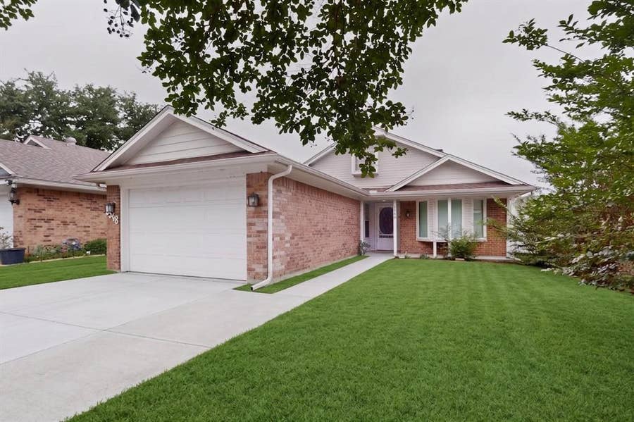 Property photo for 5548 Village Green Drive, Mesquite, TX