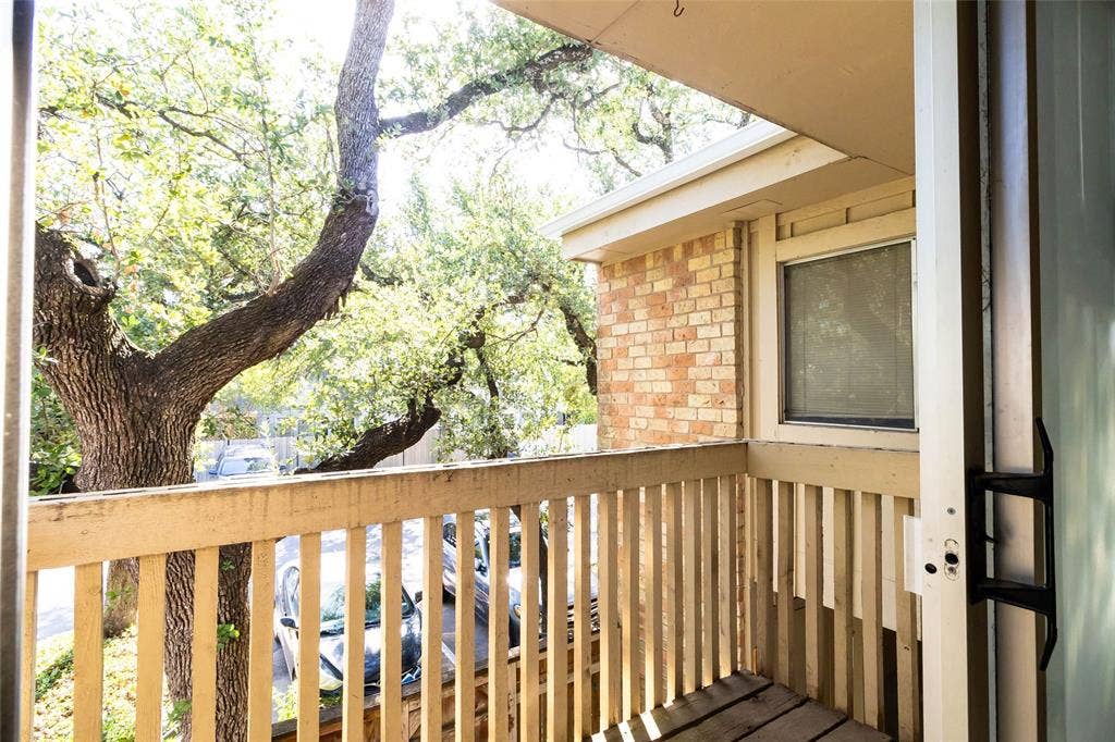 8340 Fathom Circle, #504, Austin, TX 78750 8340 Fathom Circle, #504, Austin, TX 78750