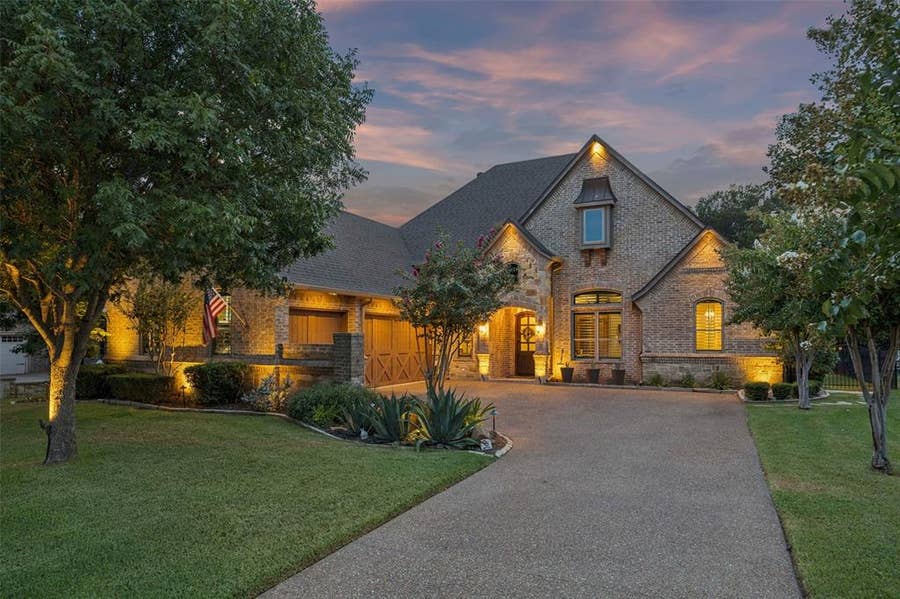 Property photo for 12233 Indian Creek Drive, Fort Worth, TX