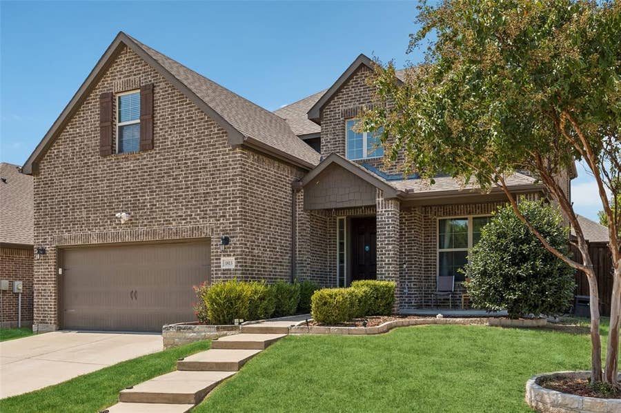 Property photo for 1813 Lisburn Drive, McKinney, TX