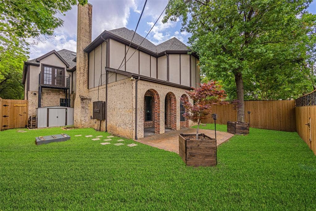 6115 Palo Pinto Avenue, Dallas, TX 75214 Back Yard