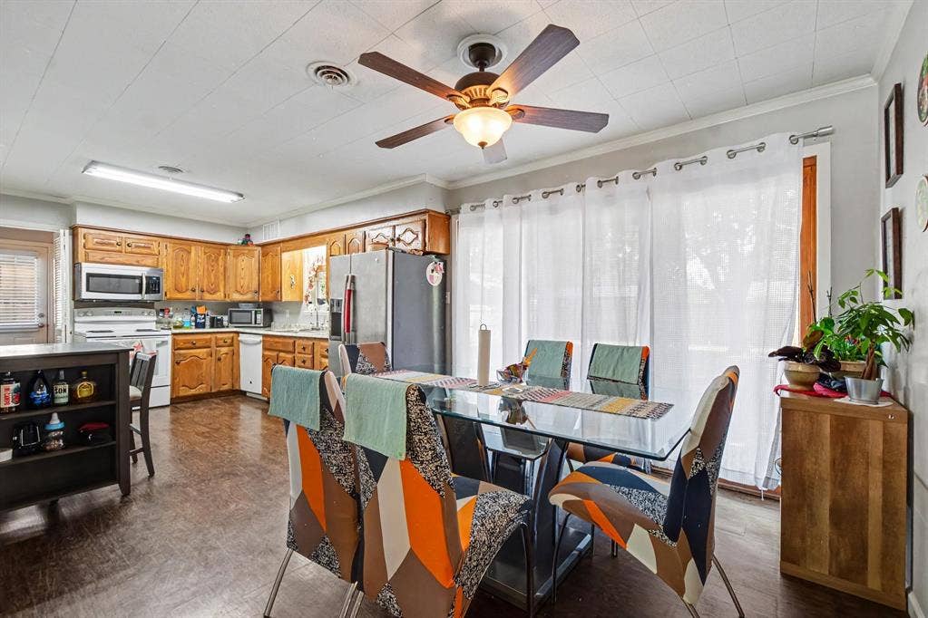 13650 Pyramid Drive, Farmers Branch, TX 75234 13650 Pyramid Drive, Farmers Branch, TX 75234