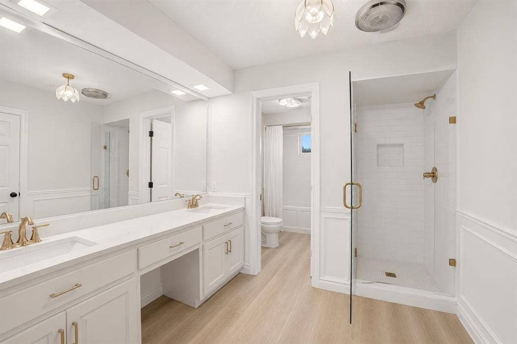 8076 FM 35 Road, Royse City, TX 75189 Virtual Bathroom