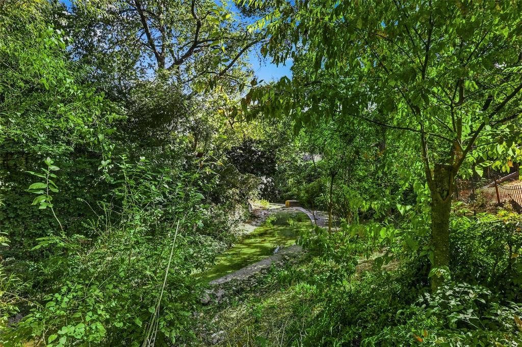 802 Saint Lukes Drive, #Dr., Richardson, TX 75080
