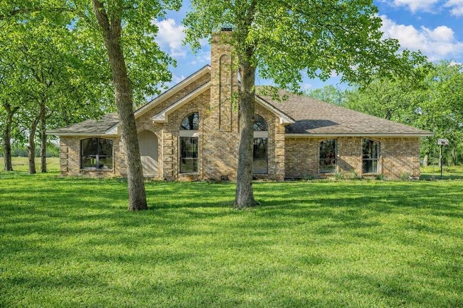 Property photo for 1325 N Katy Road, Elm Mott, TX