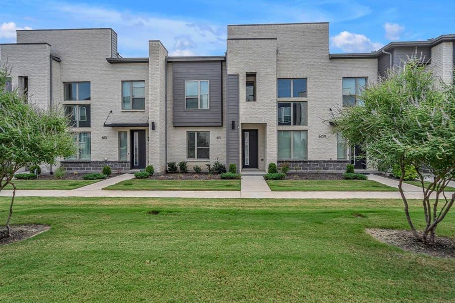 Property photo for 611 COLLIER Drive, Plano, TX