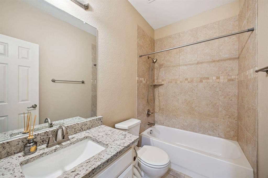 850 Wind Brook Lane, Prosper, TX 75078 850 Wind Brook Lane, Prosper, TX 75078
