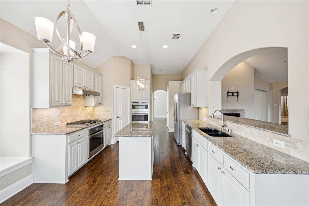 850 Wind Brook Lane, Prosper, TX 75078 850 Wind Brook Lane, Prosper, TX 75078