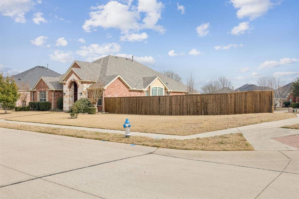 850 Wind Brook Lane, Prosper, TX 75078 850 Wind Brook Lane, Prosper, TX 75078