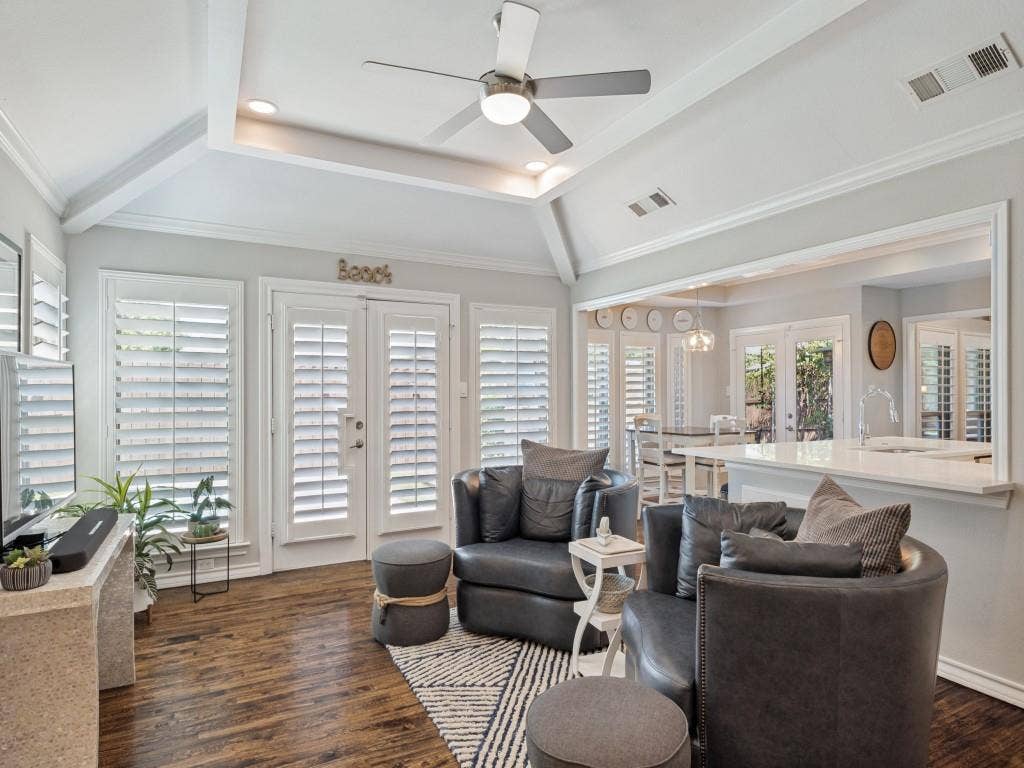 3424 Nancy Court, Plano, TX 75023 3424 Nancy Court, Plano, TX 75023