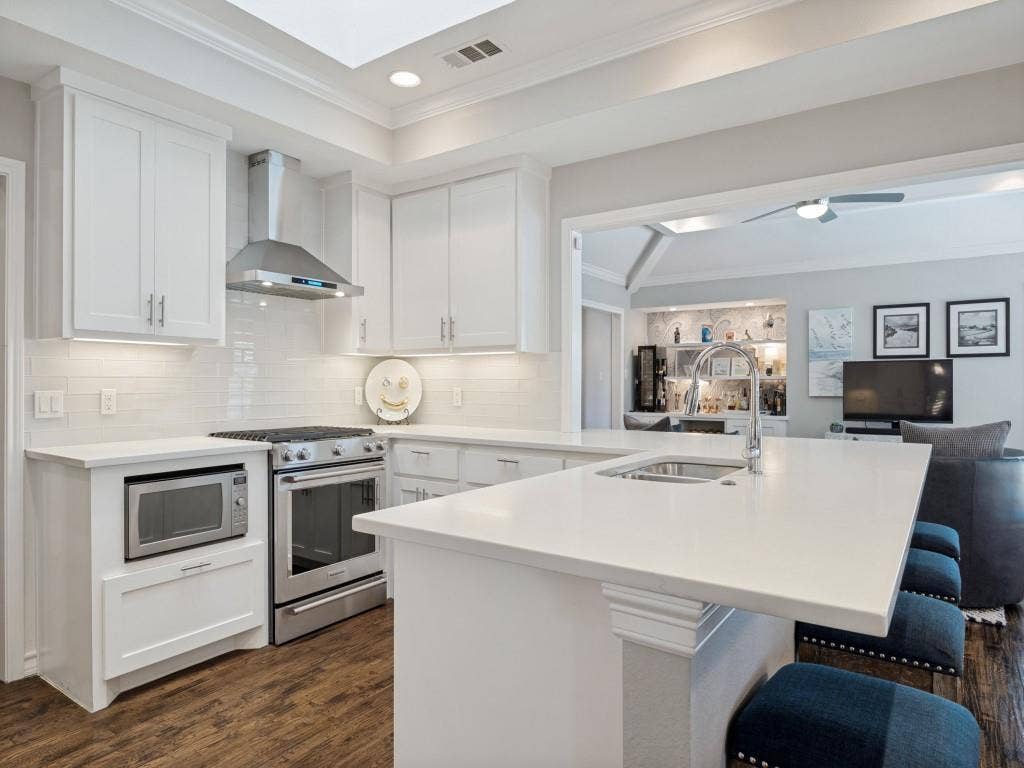 3424 Nancy Court, Plano, TX 75023 3424 Nancy Court, Plano, TX 75023