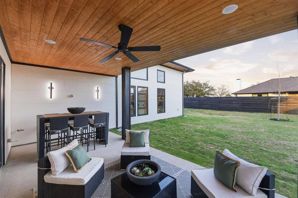 3906 Longhorn Road, Melissa, TX 75454 TEXAS OUTDOOR LIVING
