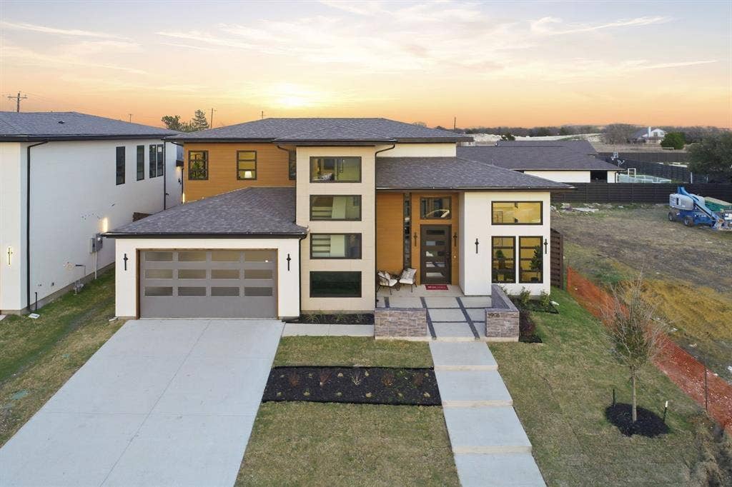 3906 Longhorn Road, Melissa, TX 75454 FRANK LLOYD WRIGHT INSPIRED