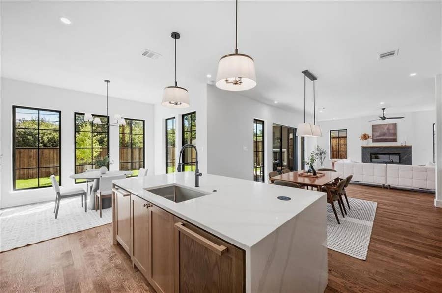 Property photo for 4320 Concho Street, Dallas, TX
