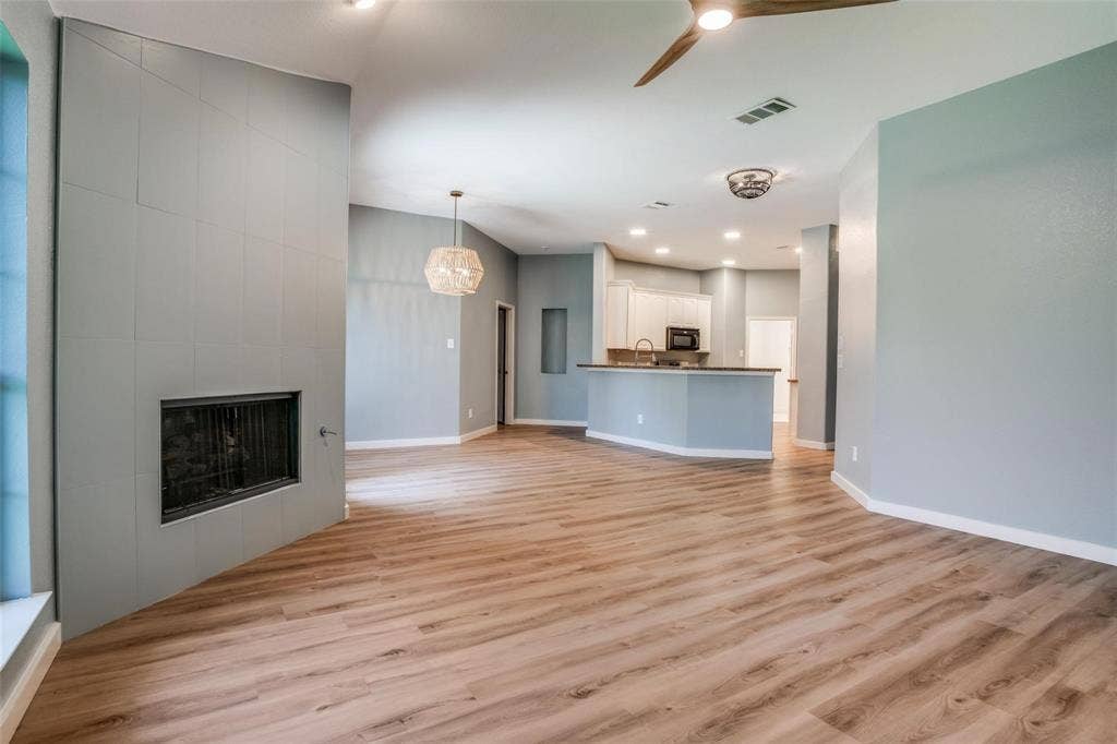 3925 La Tierra Linda Trail, McKinney, TX 75070 3925 La Tierra Linda Trail, McKinney, TX 75070