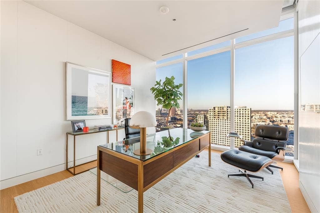 1747 Leonard Street, #2301, Dallas, TX 75201