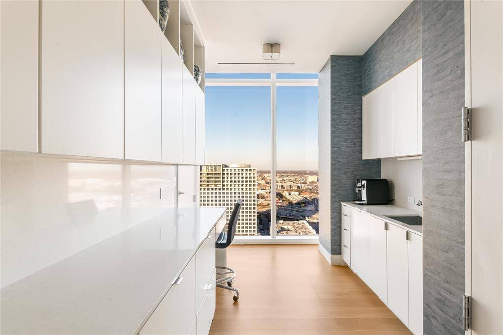1747 Leonard Street, #2301, Dallas, TX 75201