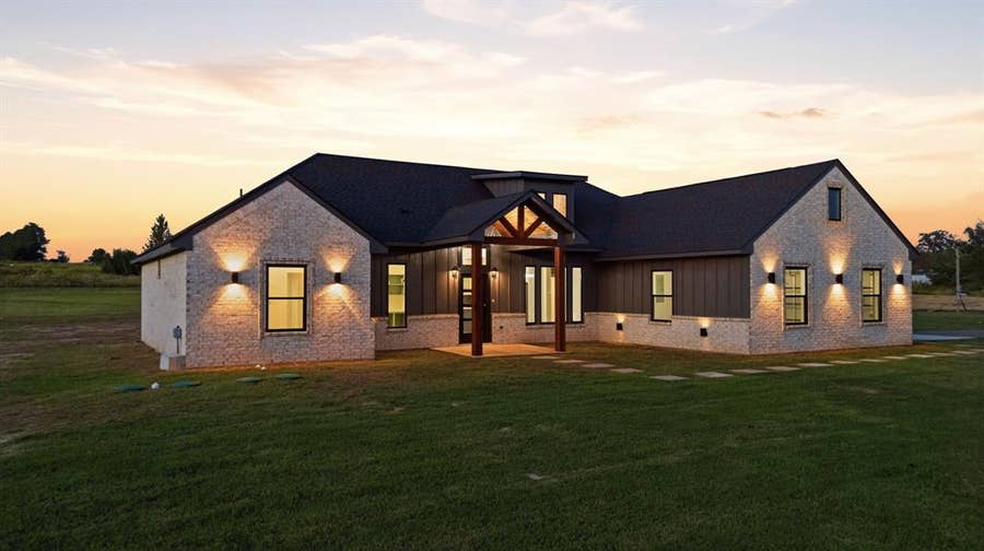 Property photo for 12067 CR 3612, Murchison, TX