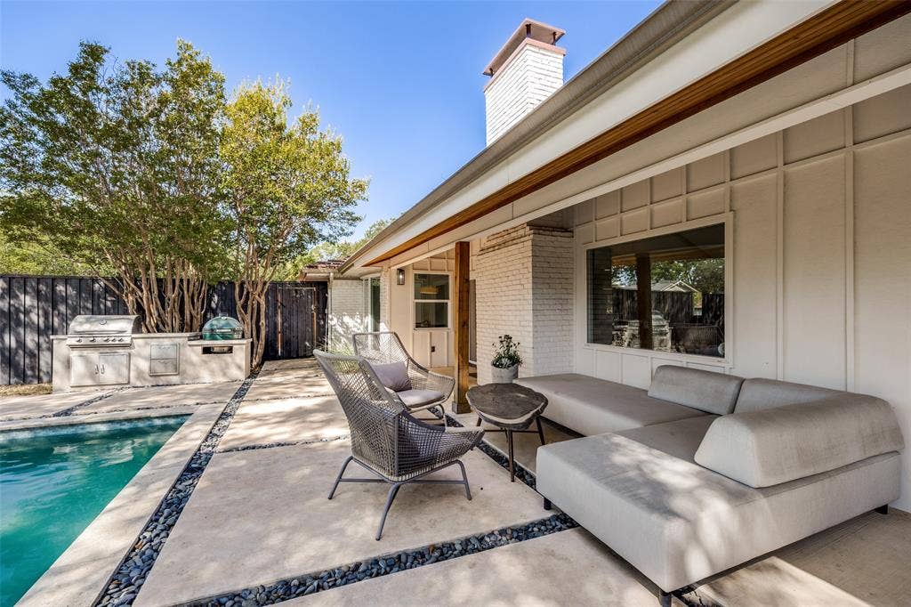 6834 Quarterway Drive, Dallas, TX 75248 6834 Quarterway Drive, Dallas, TX 75248