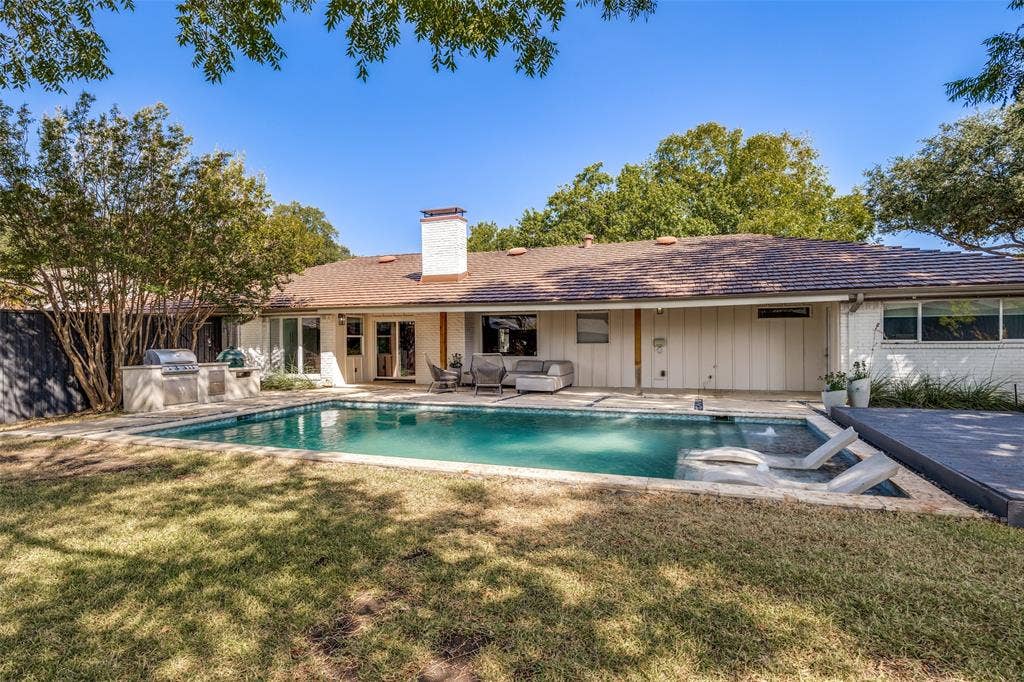 6834 Quarterway Drive, Dallas, TX 75248 6834 Quarterway Drive, Dallas, TX 75248