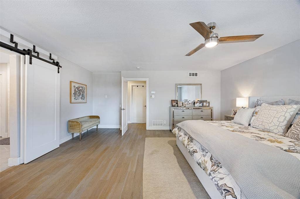 6834 Quarterway Drive, Dallas, TX 75248 6834 Quarterway Drive, Dallas, TX 75248