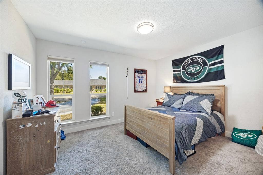 6834 Quarterway Drive, Dallas, TX 75248 6834 Quarterway Drive, Dallas, TX 75248