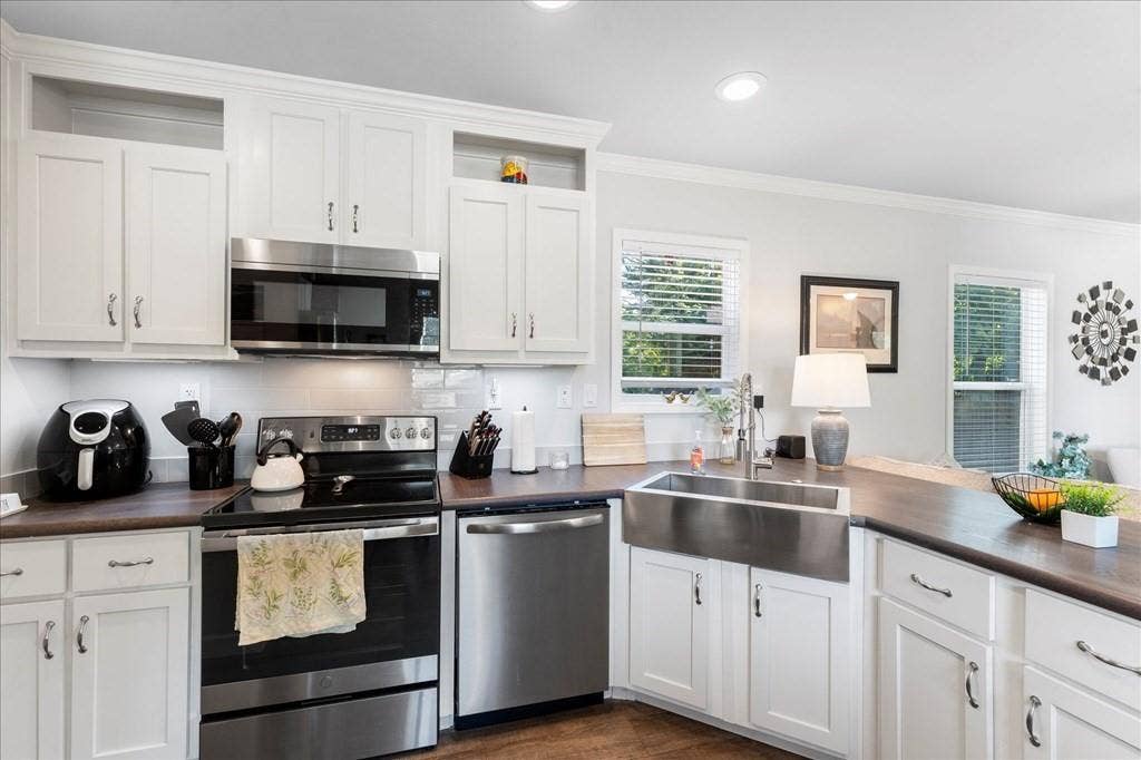 1034 Pleasant Drive, Kemp, TX 75143 1034 Pleasant Drive, Kemp, TX 75143