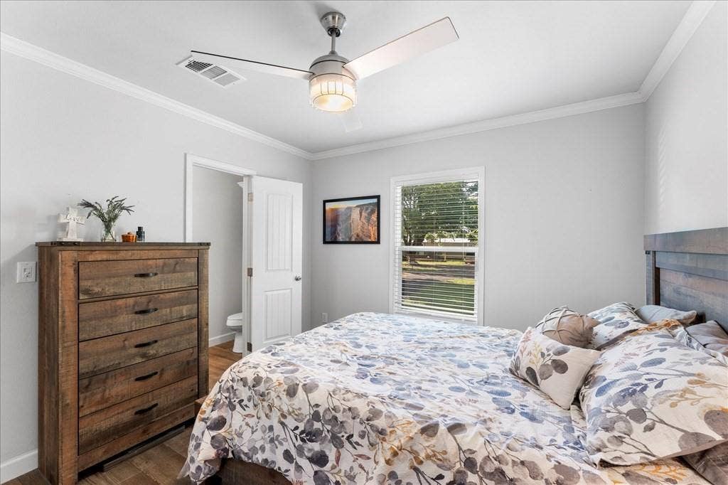 1034 Pleasant Drive, Kemp, TX 75143 1034 Pleasant Drive, Kemp, TX 75143