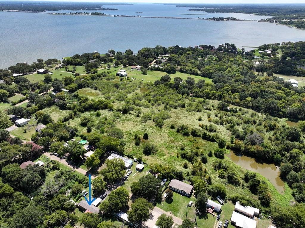 1034 Pleasant Drive, Kemp, TX 75143 1034 Pleasant Drive, Kemp, TX 75143