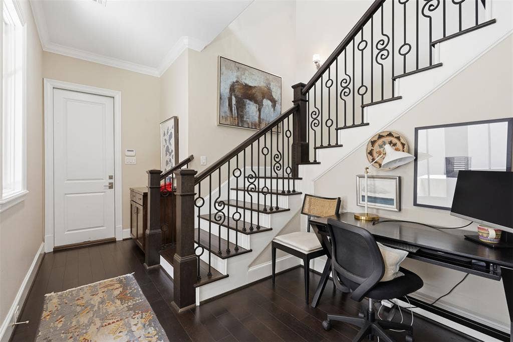 2712 Miro Court, Fort Worth, TX 76107 2712 Miro Court, Fort Worth, TX 76107