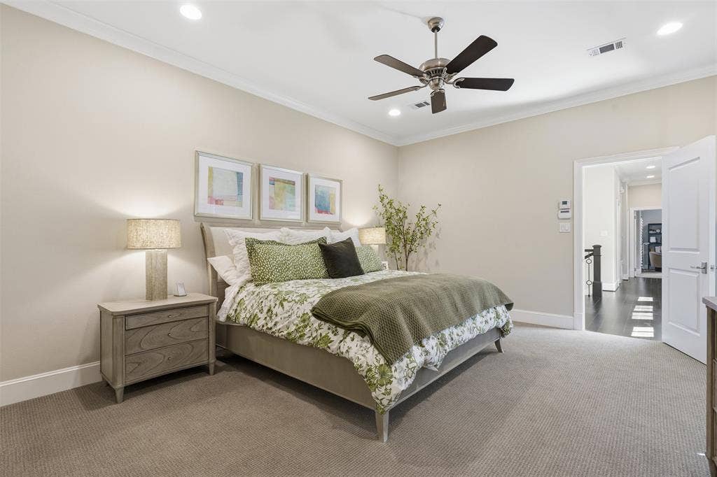 2712 Miro Court, Fort Worth, TX 76107 2712 Miro Court, Fort Worth, TX 76107