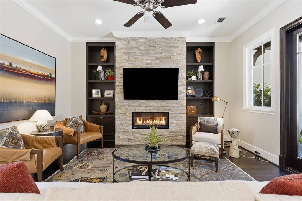 2712 Miro Court, Fort Worth, TX 76107 2712 Miro Court, Fort Worth, TX 76107