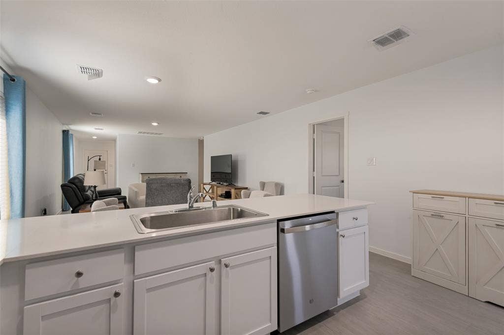 1352 Wedgeleaf Lane, Forney, TX 75126 1352 Wedgeleaf Lane, Forney, TX 75126