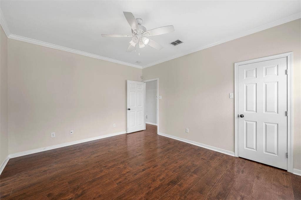 217 Keswick Drive, Hewitt, TX 76643 217 Keswick Drive, Hewitt, TX 76643